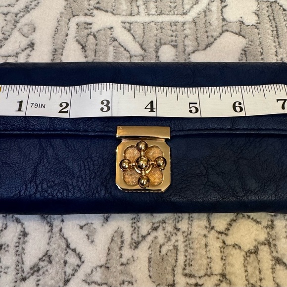 Beautiful blue faux leather wallet new with tags - Picture 6 of 8